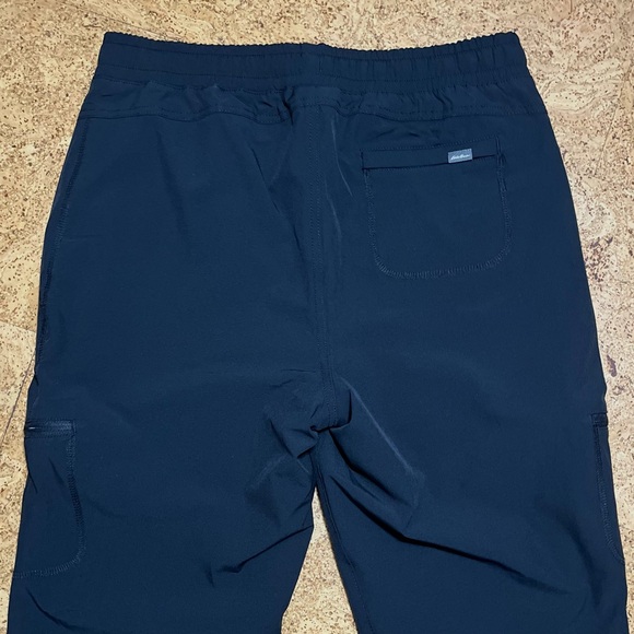 Eddie Bauer Wm's Fleece Lined Cargo Jogger Pants in Black Sz 6 - Picture 9 of 16